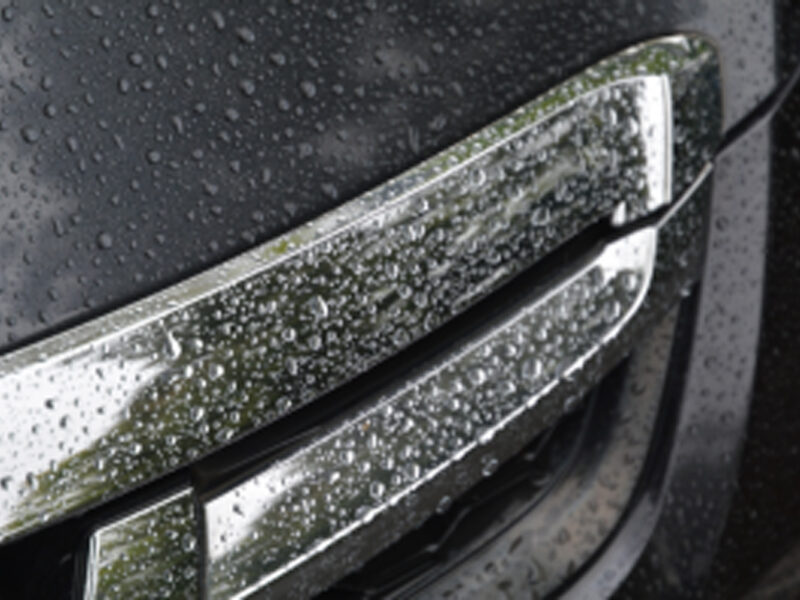 How to Use a Portable Pressure Cleaner to Wash Your Car